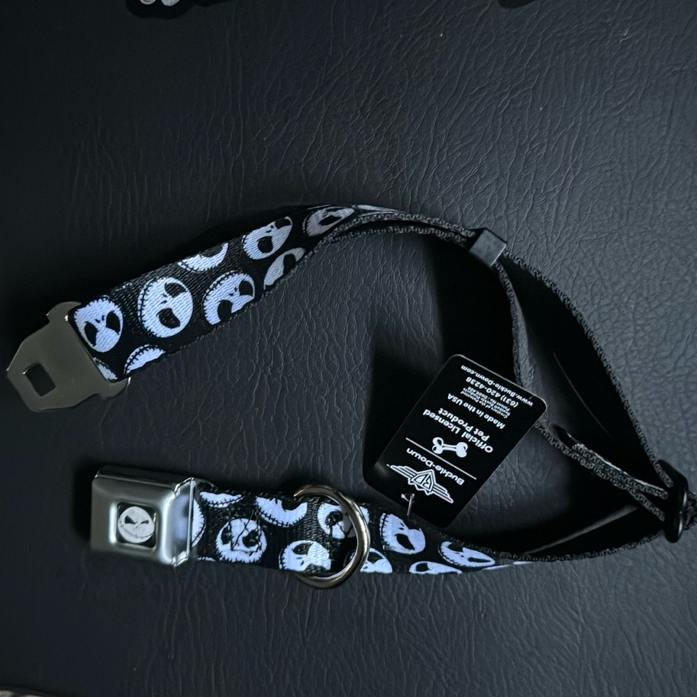 BNWT jack skellington dog collar black and white seat belt style XL 23” max
